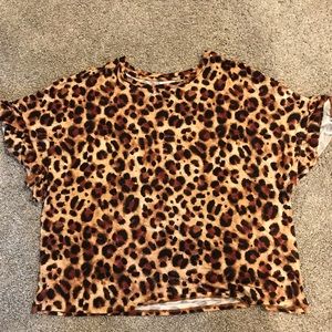 Lularoe leopard top